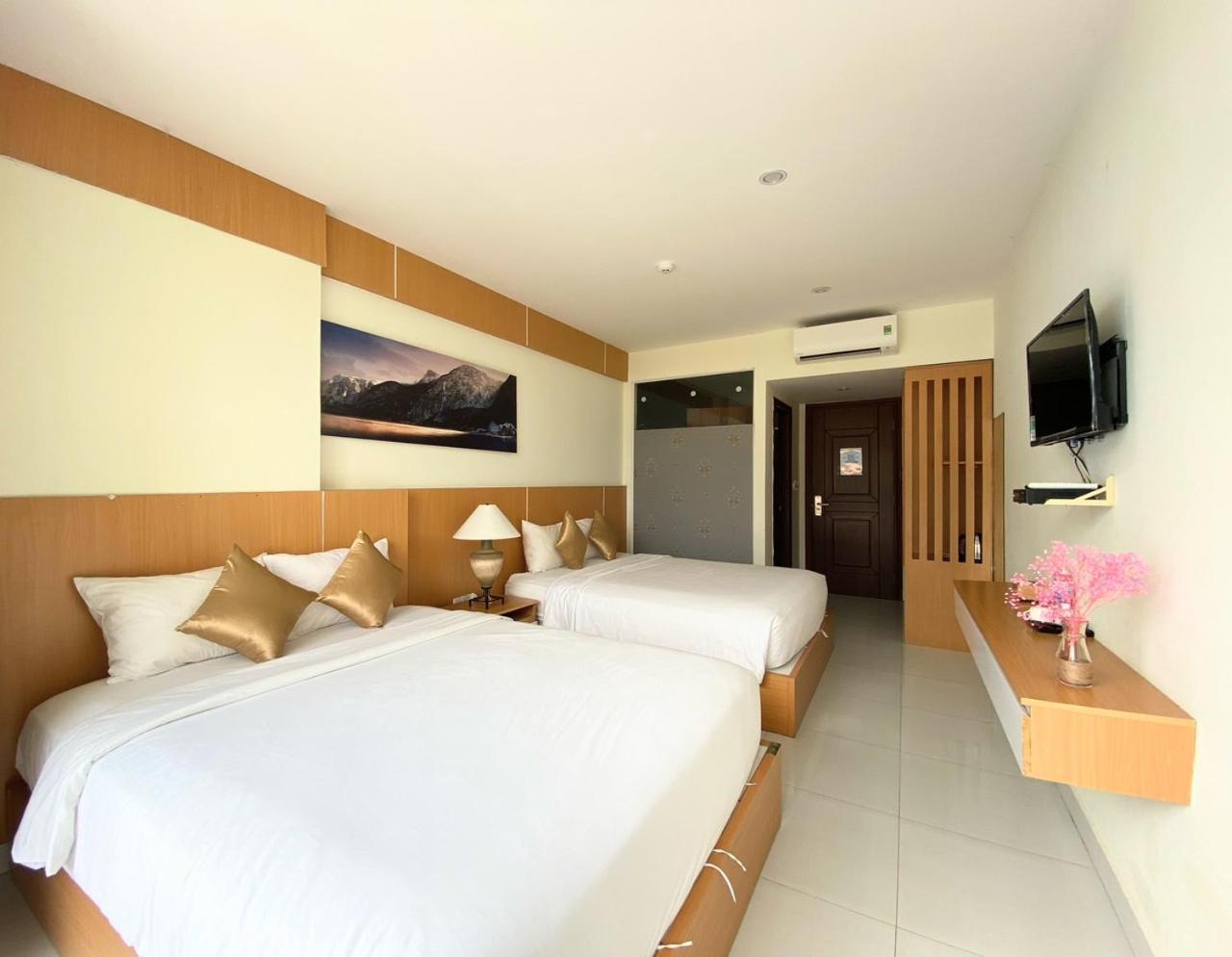 Conson Hotel Chi Khu Co Ong Exterior photo
