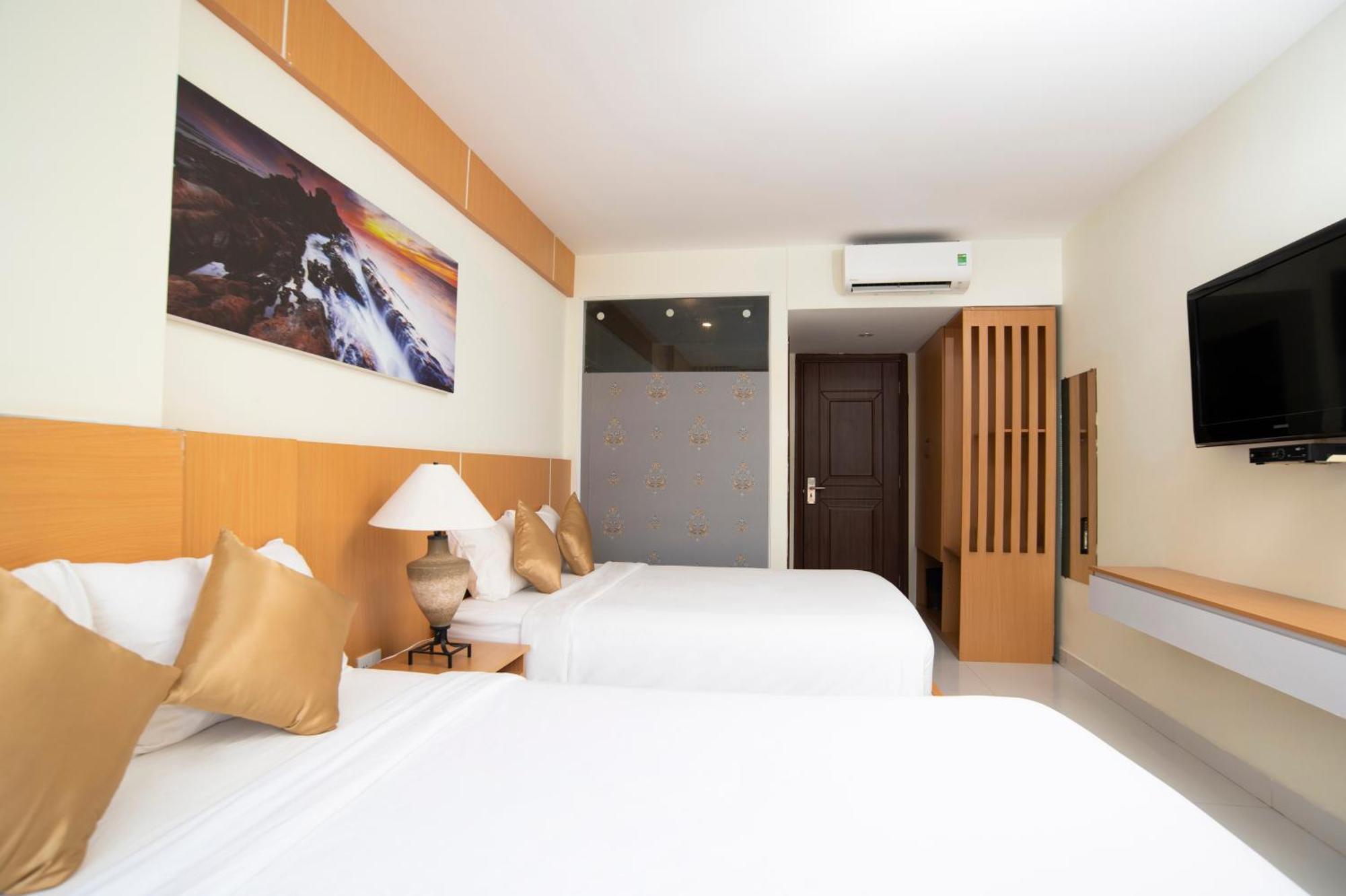 Conson Hotel Chi Khu Co Ong Exterior photo