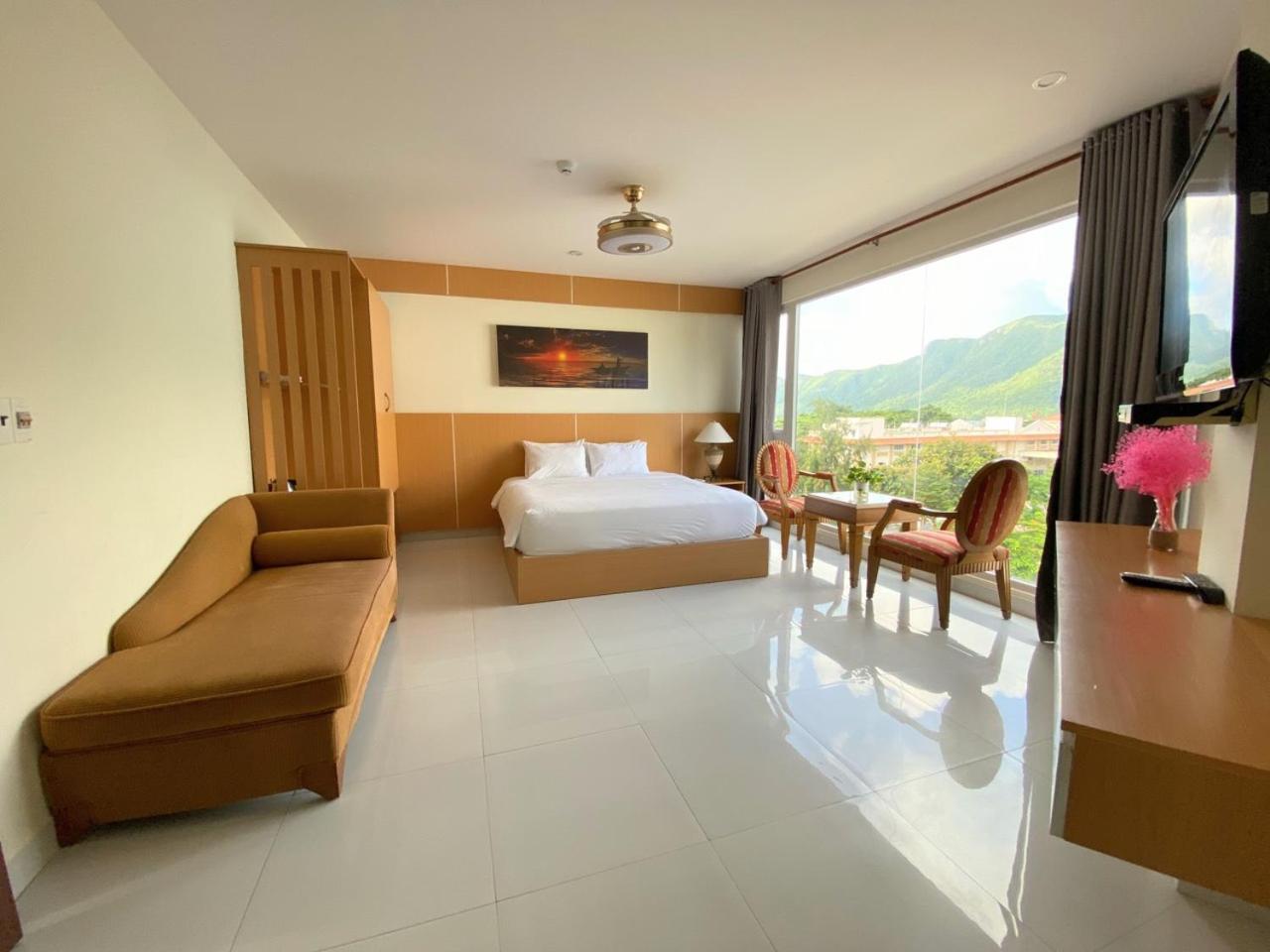 Conson Hotel Chi Khu Co Ong Exterior photo